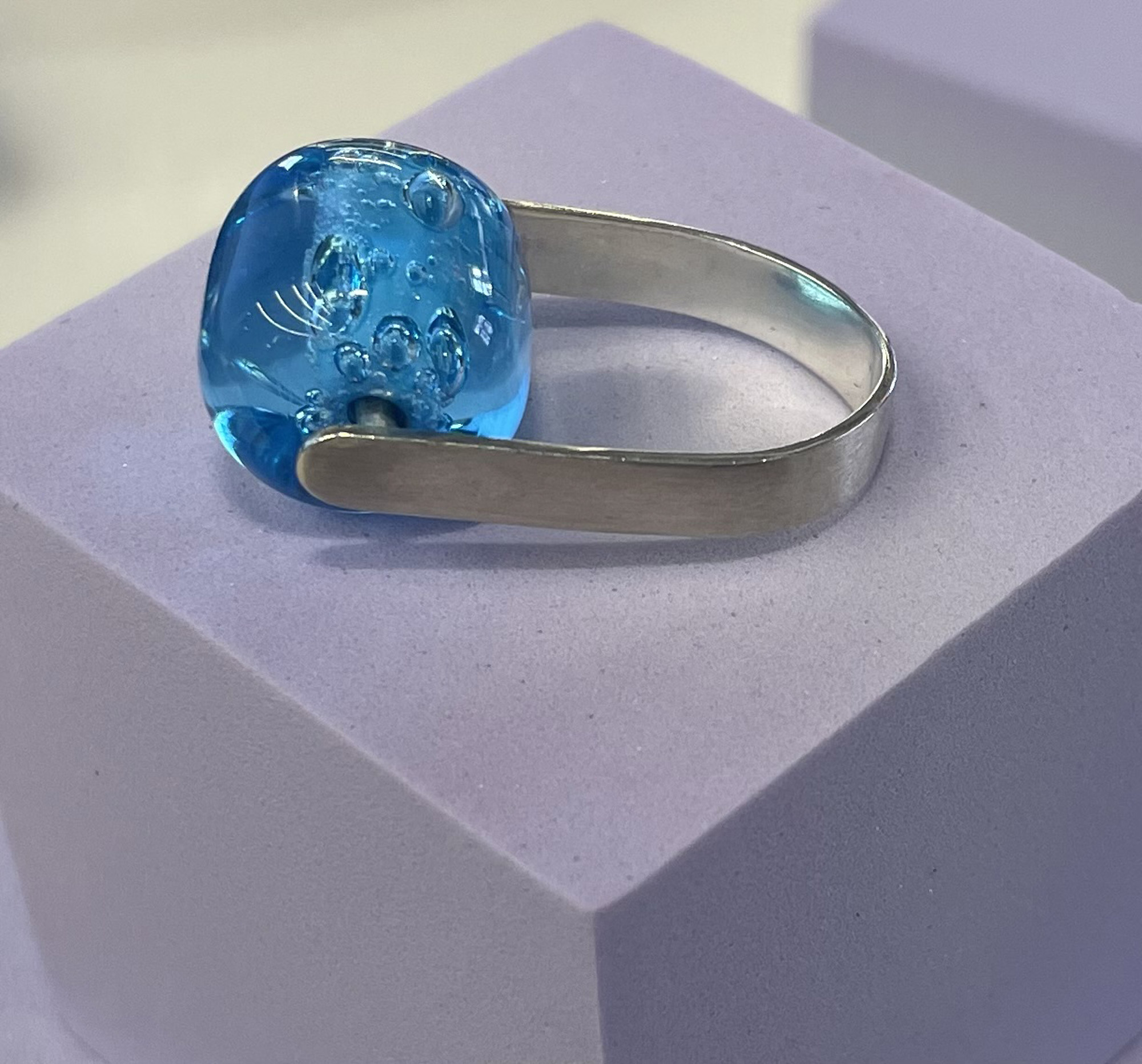 Кольцо со стеклом Байкальский лед